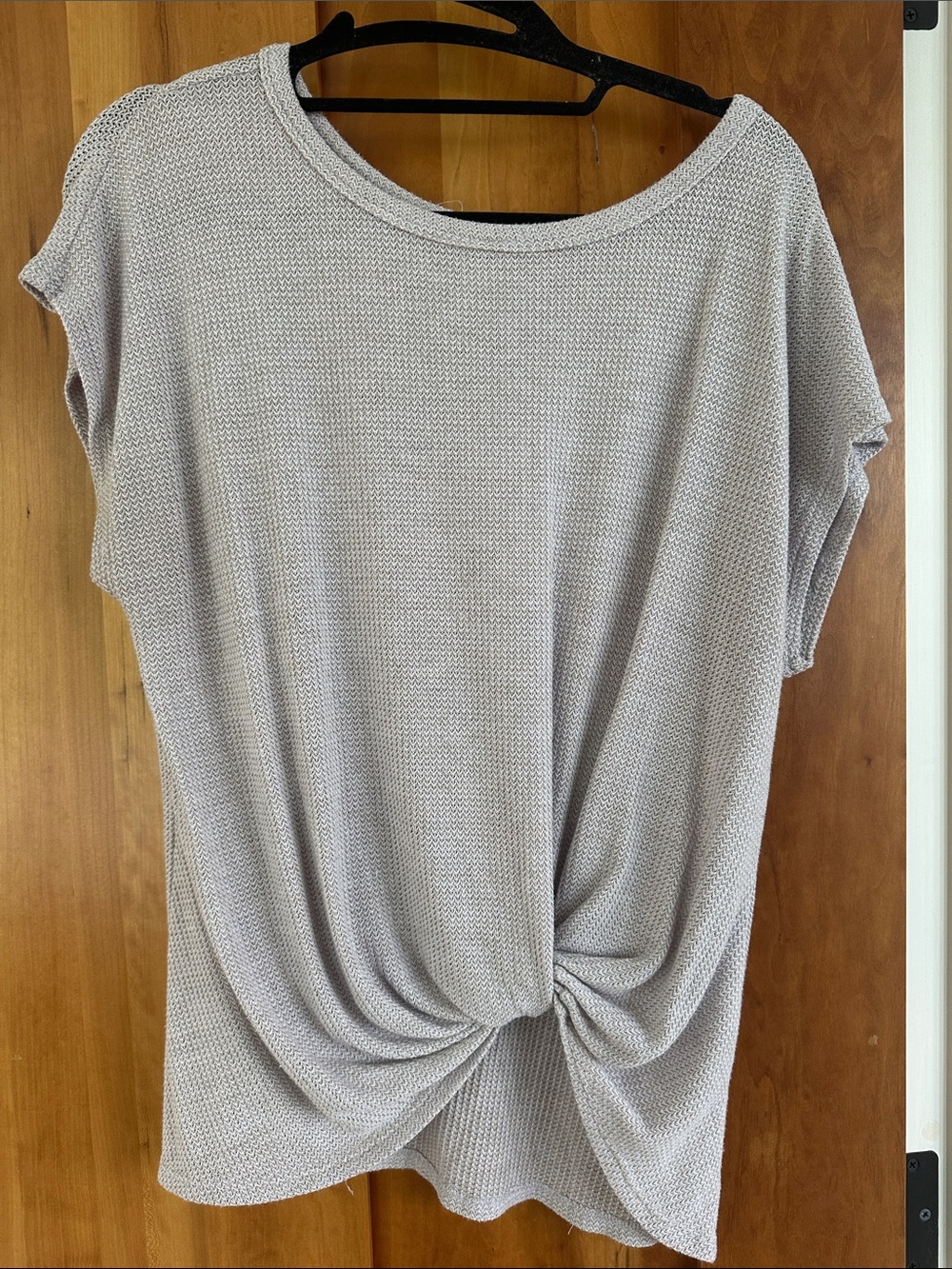 Light gray/pink Twisted Front Knit Top - Women